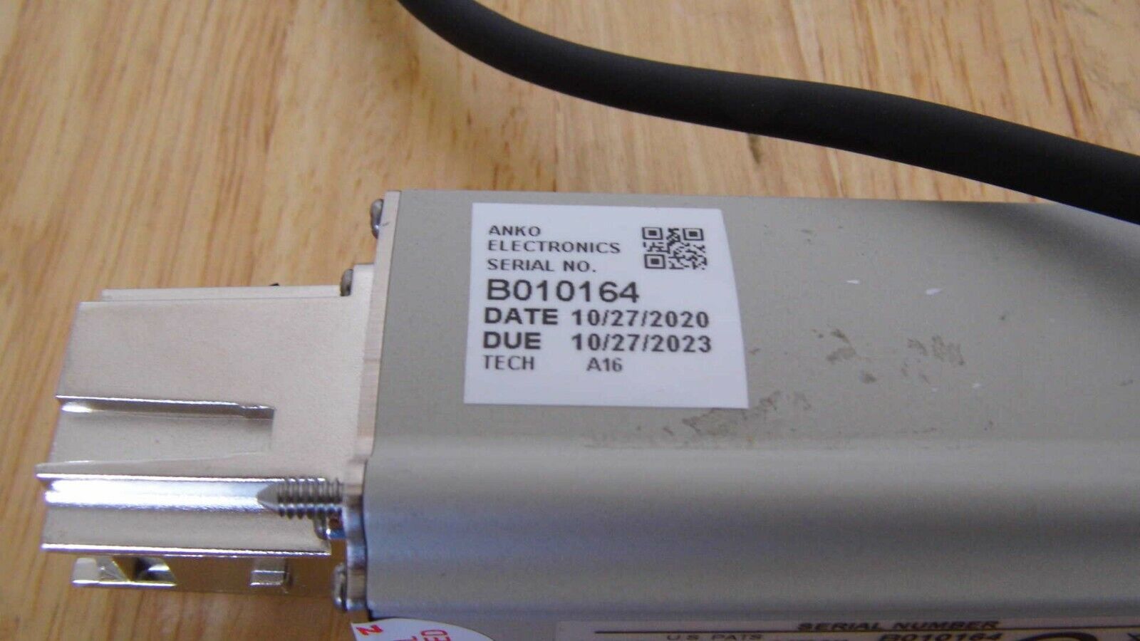 Tektronix P7520 20GHz Trimode Differential Probe No Acc. w/NIST cal, 5 in stock Tektronix P7520 20GHz Trimode Differential Probe No Acc. w/NIST cal, 5 in stock